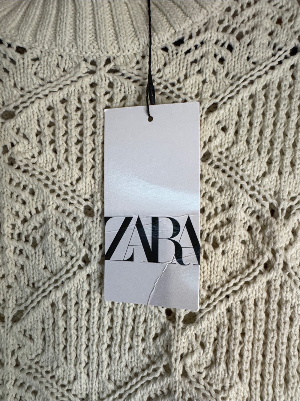 Zara Ivory Openwork Knit Sweater with Lace Hem Trim - Picture 3 of 11